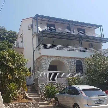 דירה Rb אומיסאליי
