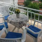 Rb شقة