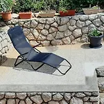 Rb شقة Omišalj