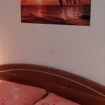 Rb *